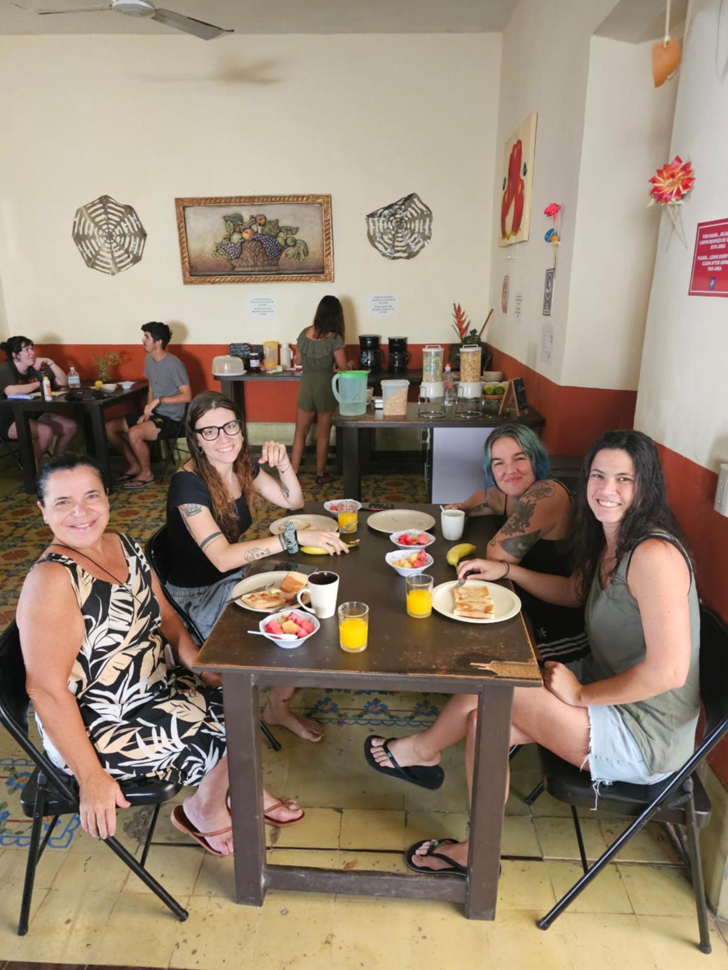 Hostal La Ermita Mérida Extérieur photo